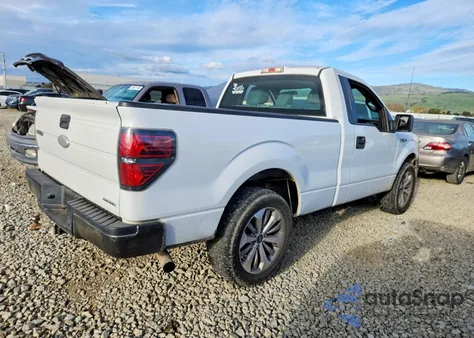 2011 Ford F150 z USA, uszkodzony, nr VIN 1FTMF1CF2BFC77724